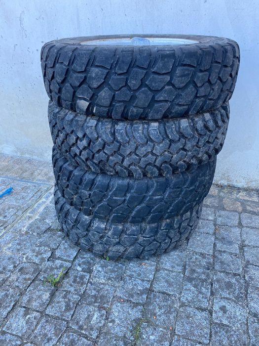 Jante com pneus 205/80 r 16