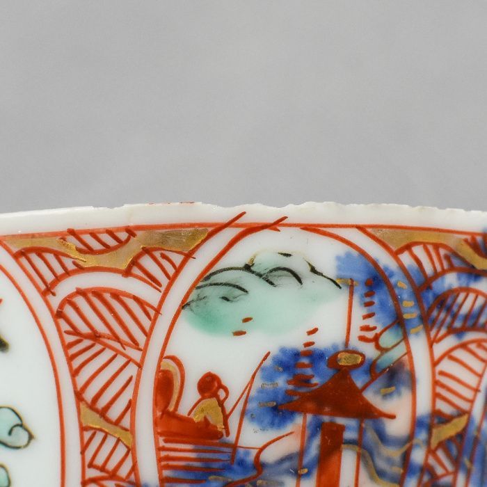 Taça e pires Porcelana China, Qianlong, decorada na Holanda – XVIII