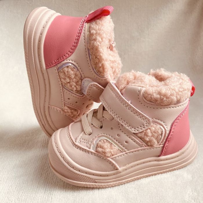 Вигідні ціни Взуття