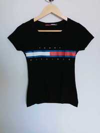 Damski t-shirt/koszulka Tommy Hilfiger - rozmiar M (bardziej jak S)