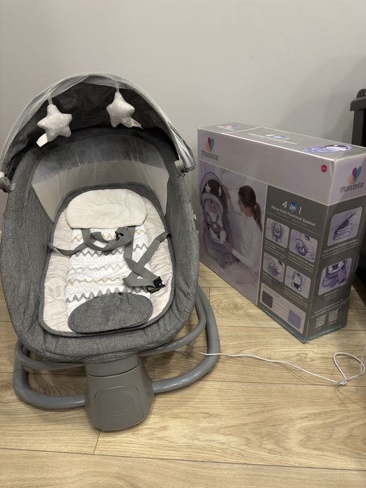 Заколисуючий центр-шезлонг 4в1 Mastela