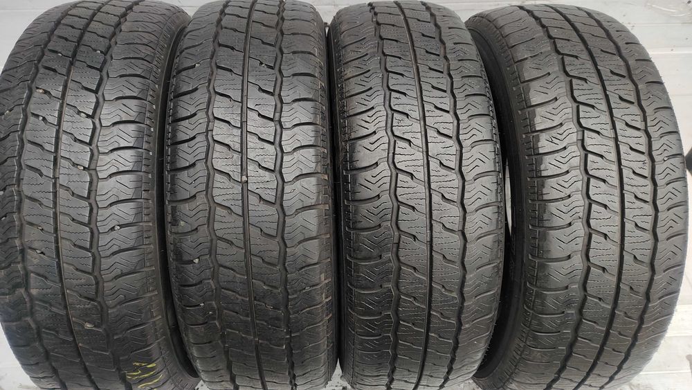 Opony Całoroczne 215/60/17C Maxxis 4szt 8mm 2020r MB