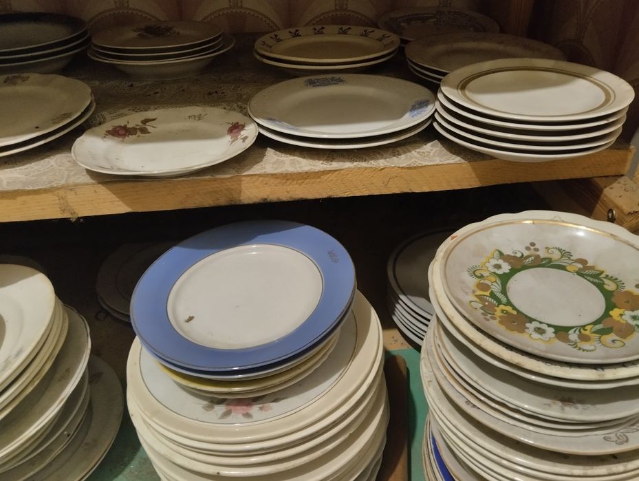 Посуда кухонная разная