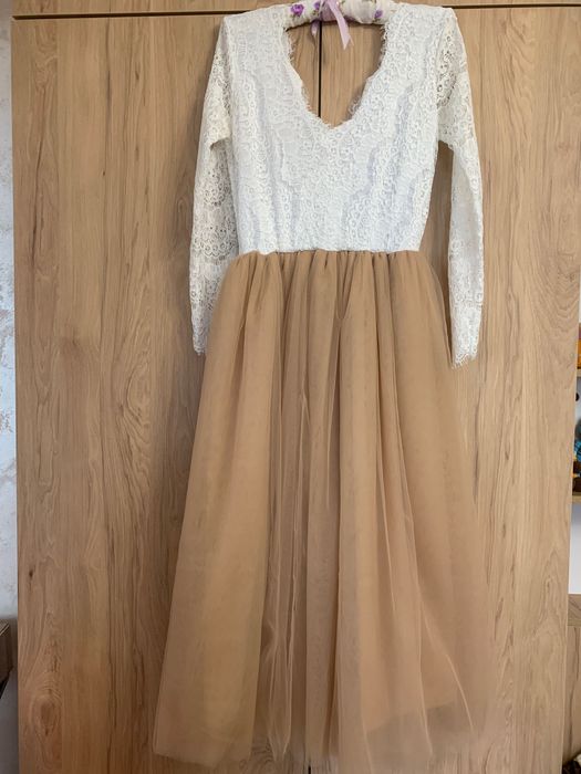 Нарядне жіноче плаття, розмір S