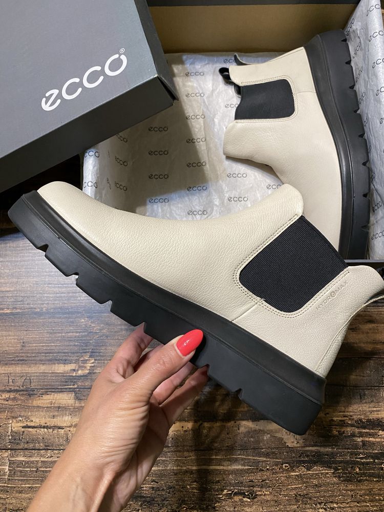 39р. Ботінки челсі ECCO Nouvelle Hydromax оригінал