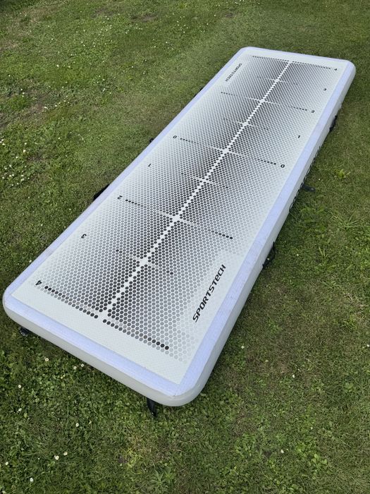 Air track mata gimnastyczna treningowa Sportstech 3m