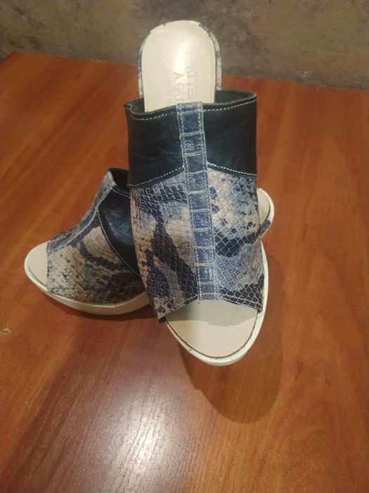 Продам нові ботільони, натуральна шкіра.