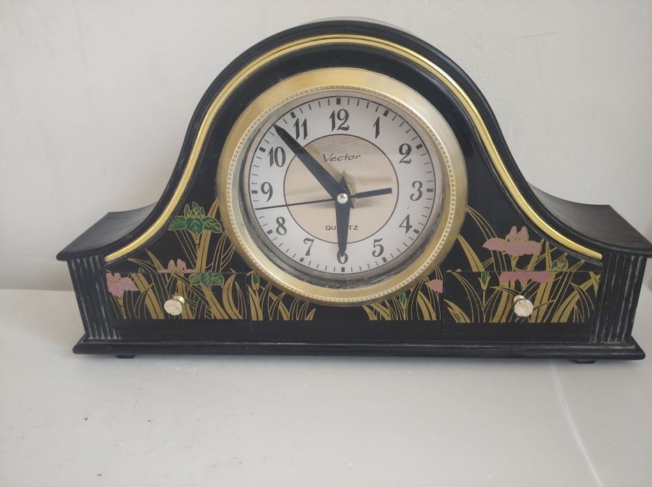 Продам часи Vector