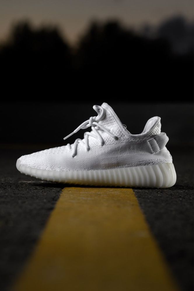 Кросівки жіночі Adidas Yeezy Boost 350 Білі 36-45 Люкс