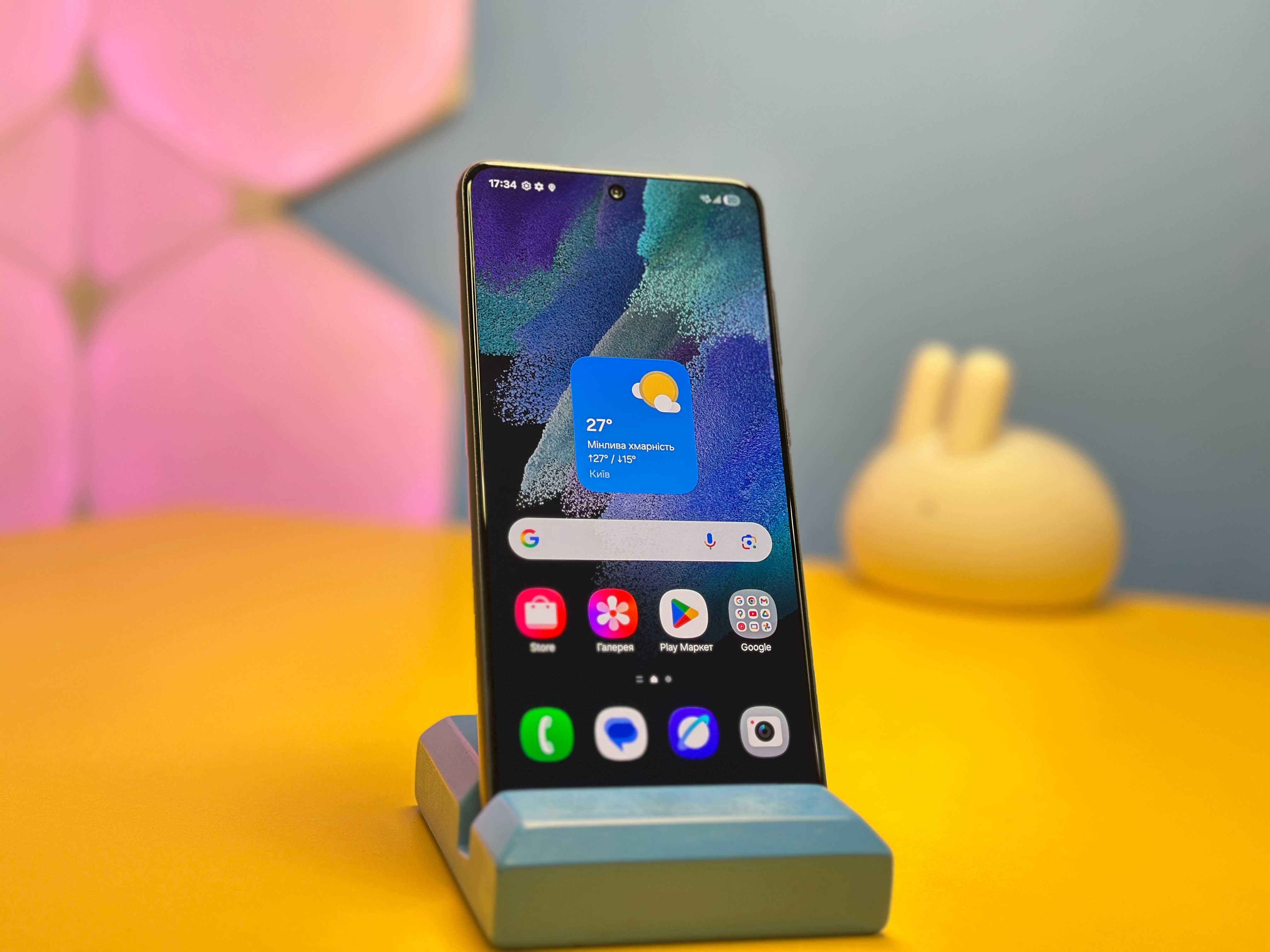 Смартфон Samsung Galaxy S21 FE 5G 6/128GB (139966) Б/У З ГАРАНТІЄЮ