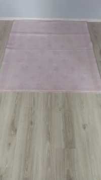 IKEA różowy dywan HIMMELSK