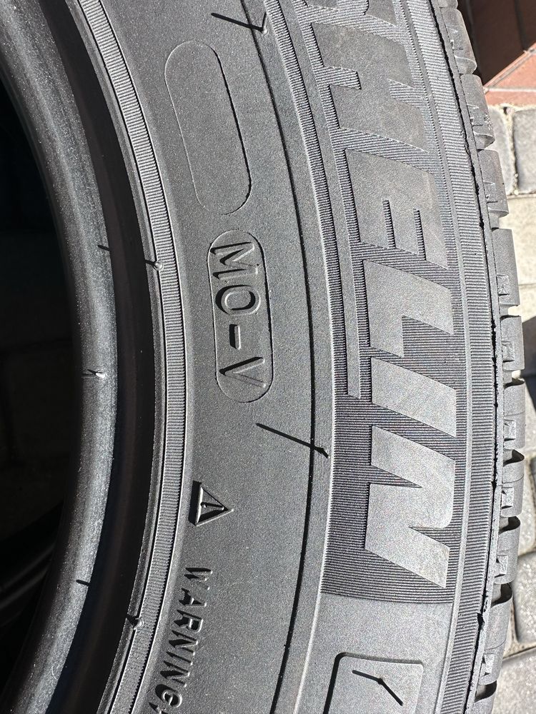 225/65 r16C Michelin Agilis
