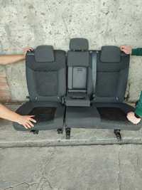 Сидіння задні Пежо 3008 задні сідушкі Peugeot 3008