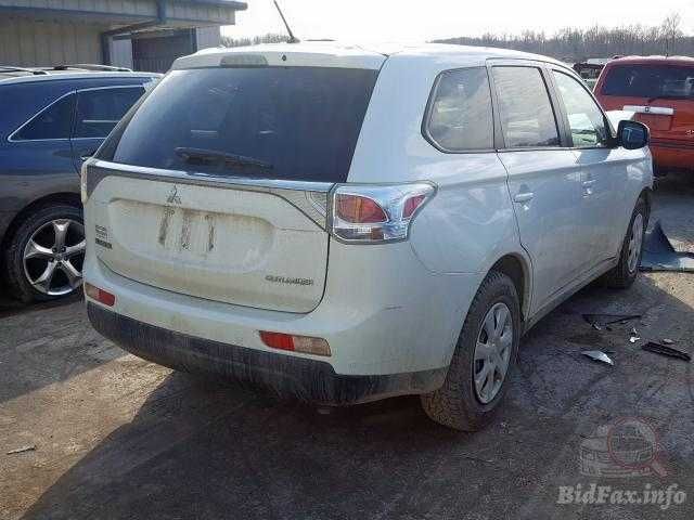 Разборка запчасти автозапчасти Mitsubishi Outlander Митсубиши