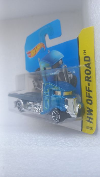 Fast-bed hauler hot wheels