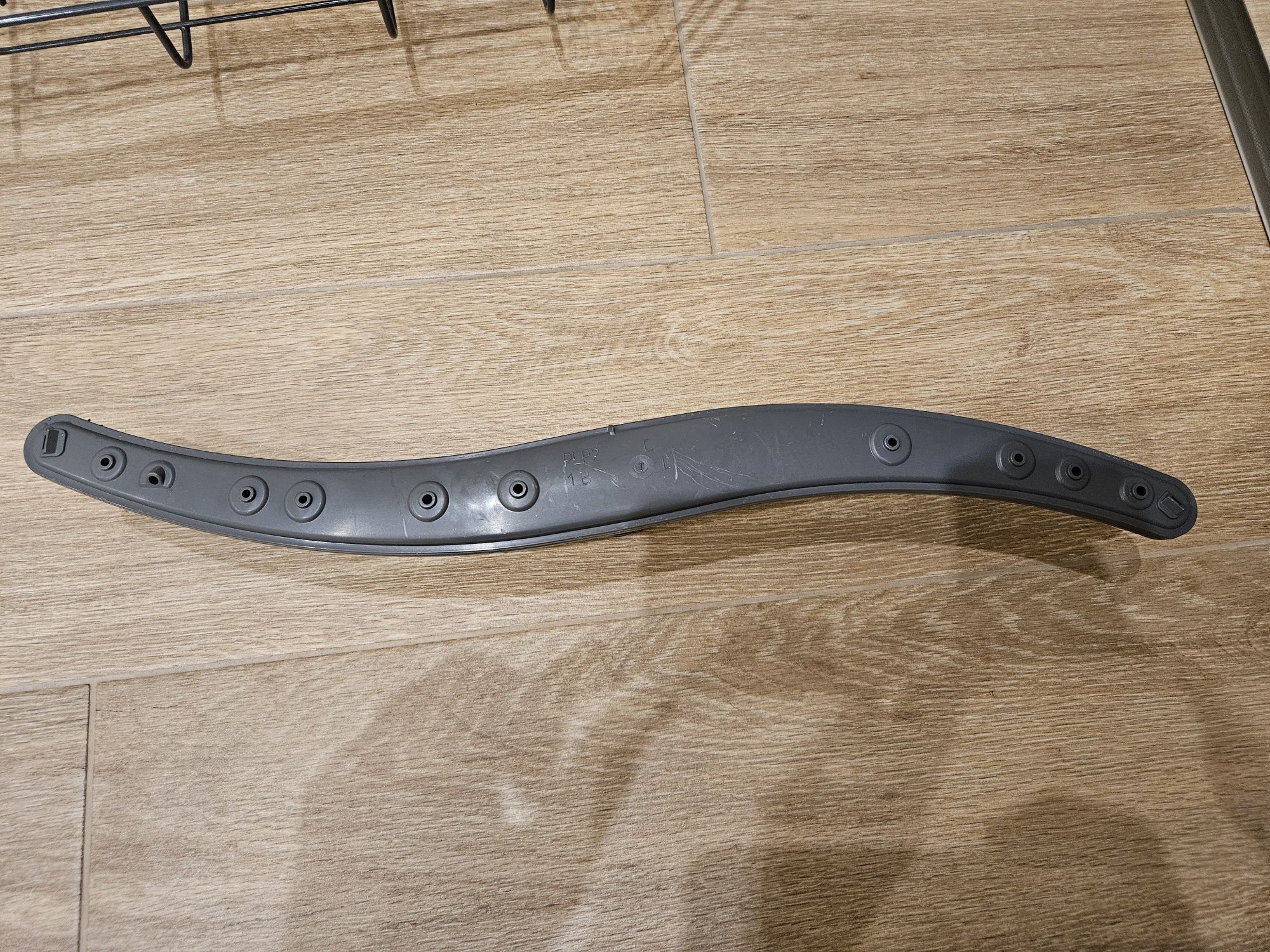 Kosze do zmywarki Whirlpool 60 cm