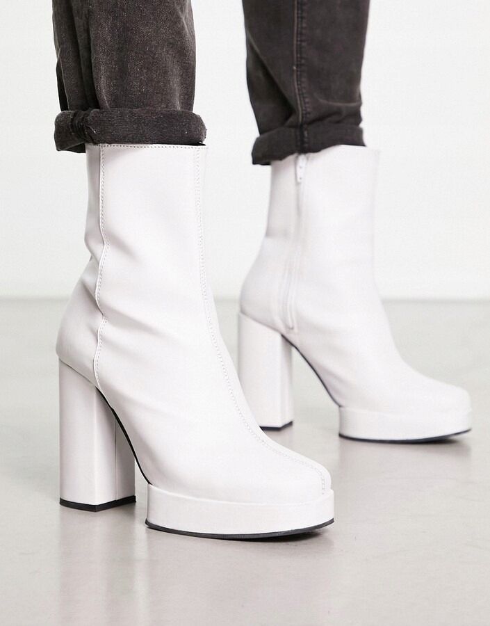 Asos Design 42 Białe Botki Sztyblety Na Obcasie H16694