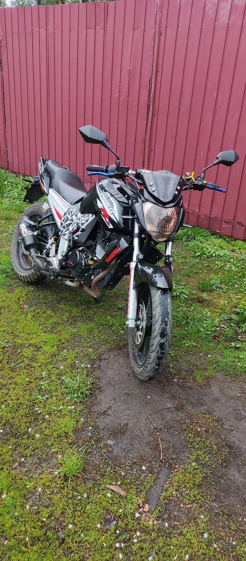 Viper r2. 200cc.