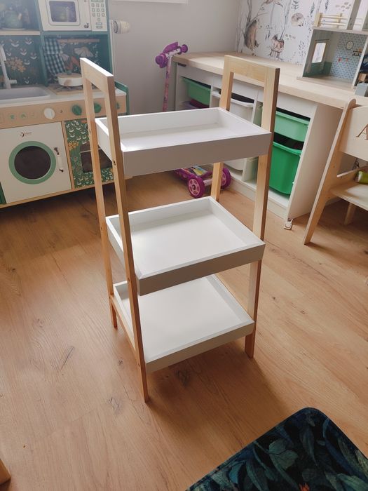 Sprzedam regał stan jak nowy