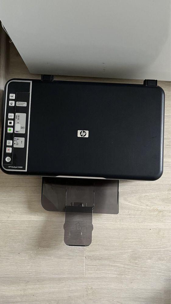 Принтер HP Deskjet F4180