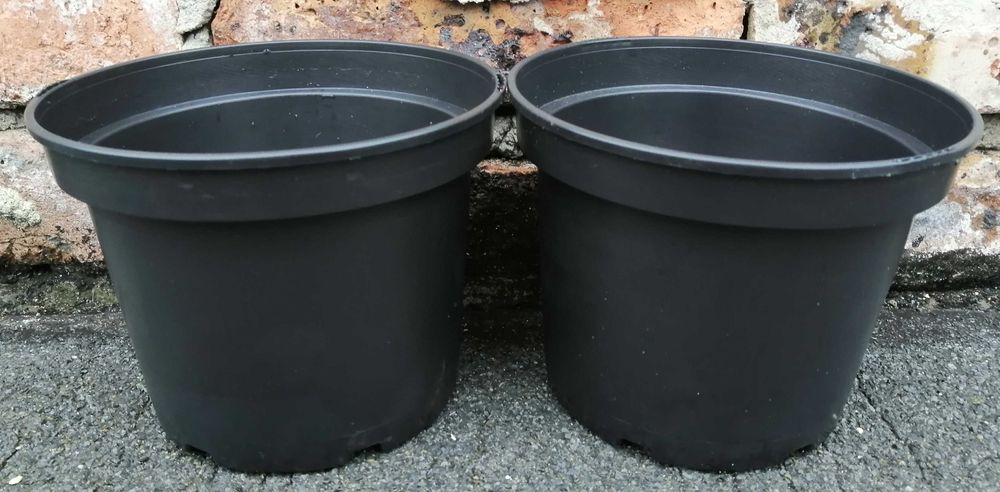 Doniczki produkcyjne 2 litry czarne 2L 16,5 cm PRZEMYSŁOWE