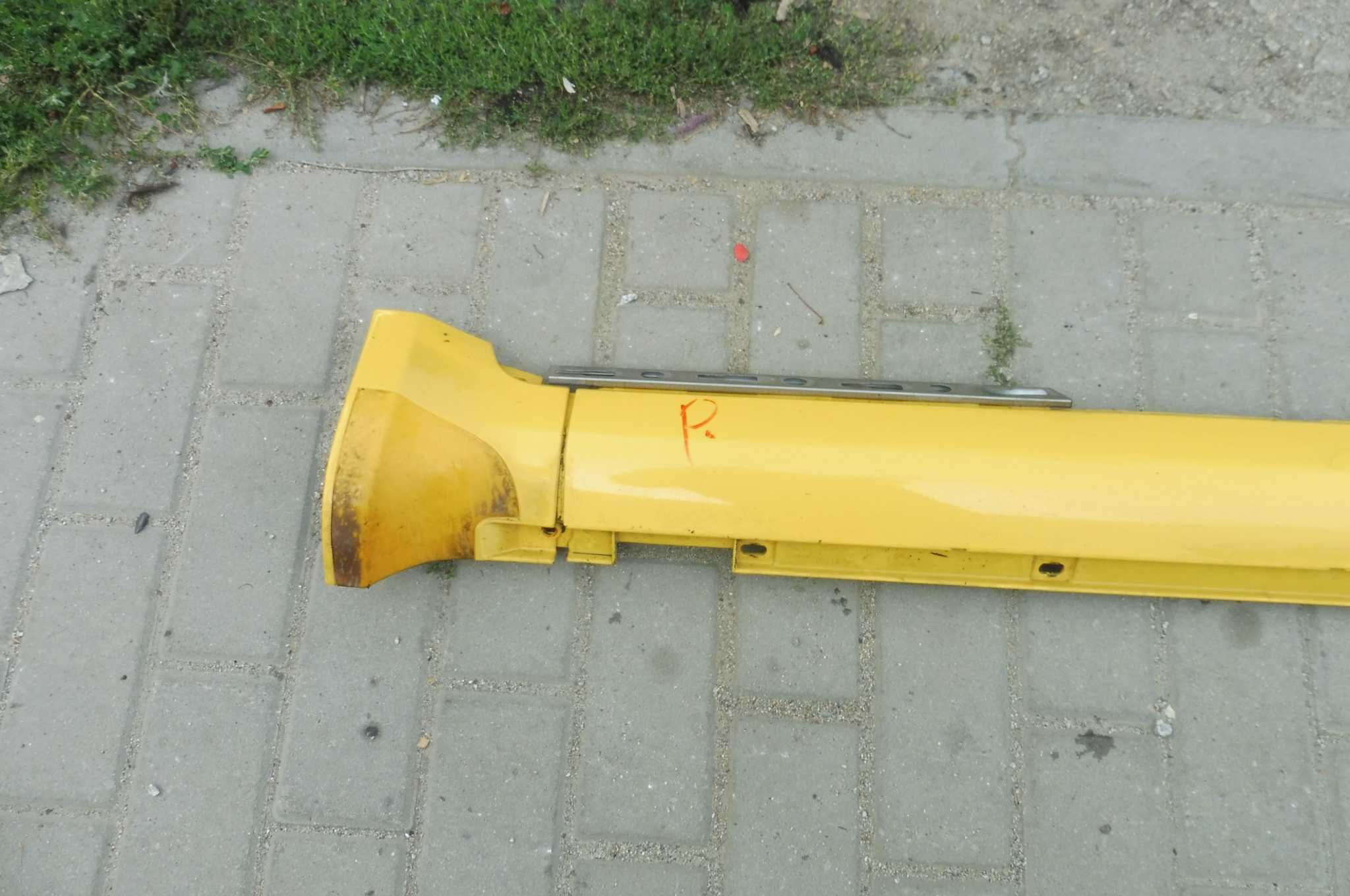 Listwa  Progowa  Zewnętrzna  Prawa   AUDI S3 8L LIFT 99-  kompletna