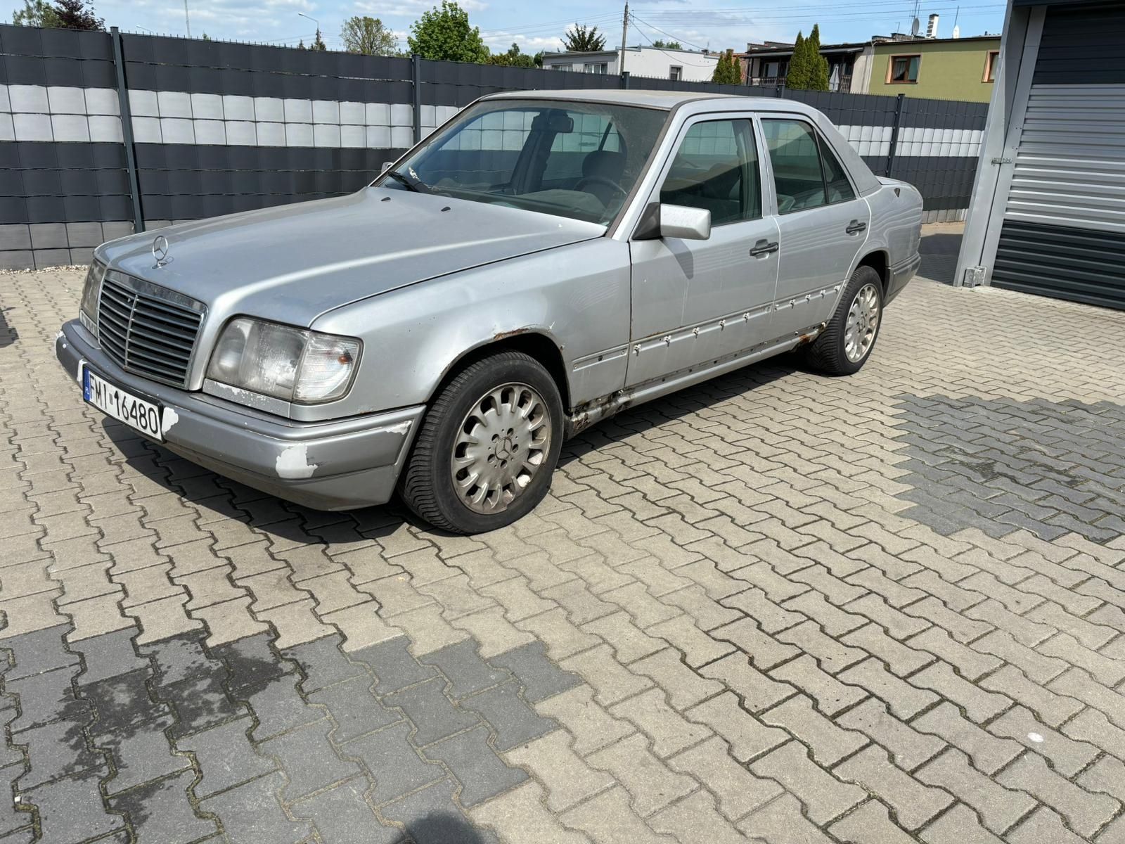 Mercedes-Benz e-klasa 2.0 d automat