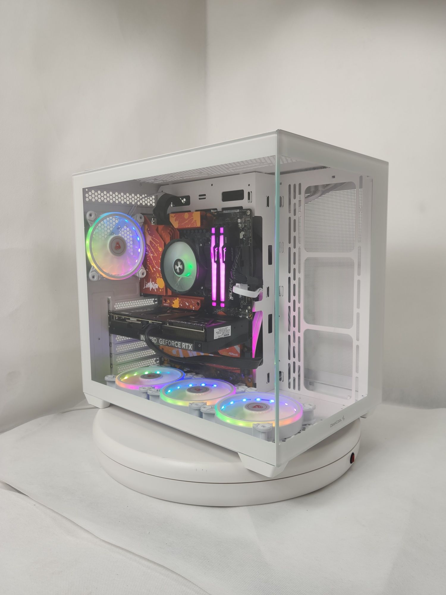 Komputer Gamingowy Ryzen 5 7500, RTX 5070, 32 GB,SSD,Win 11,USDC