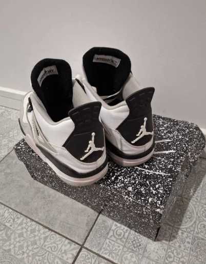 jordan 4 retro Size 38