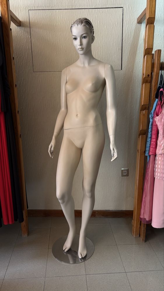 Manequim Feminino