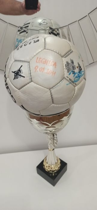 Nowa Piłka Adidas z Autografami Reprezentacji Polski + Gratis Puchar
