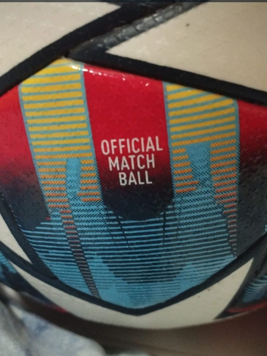 Bola - UCL Official Match Ball Nova