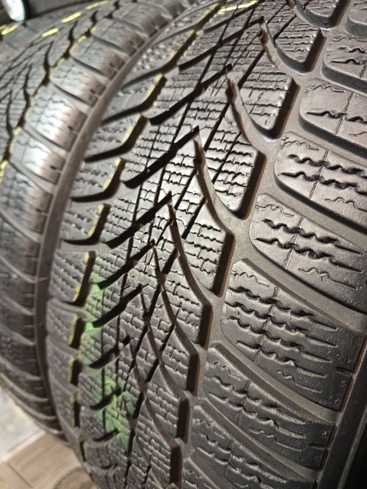 205/45R17 Dunlop SpWinterSport4D