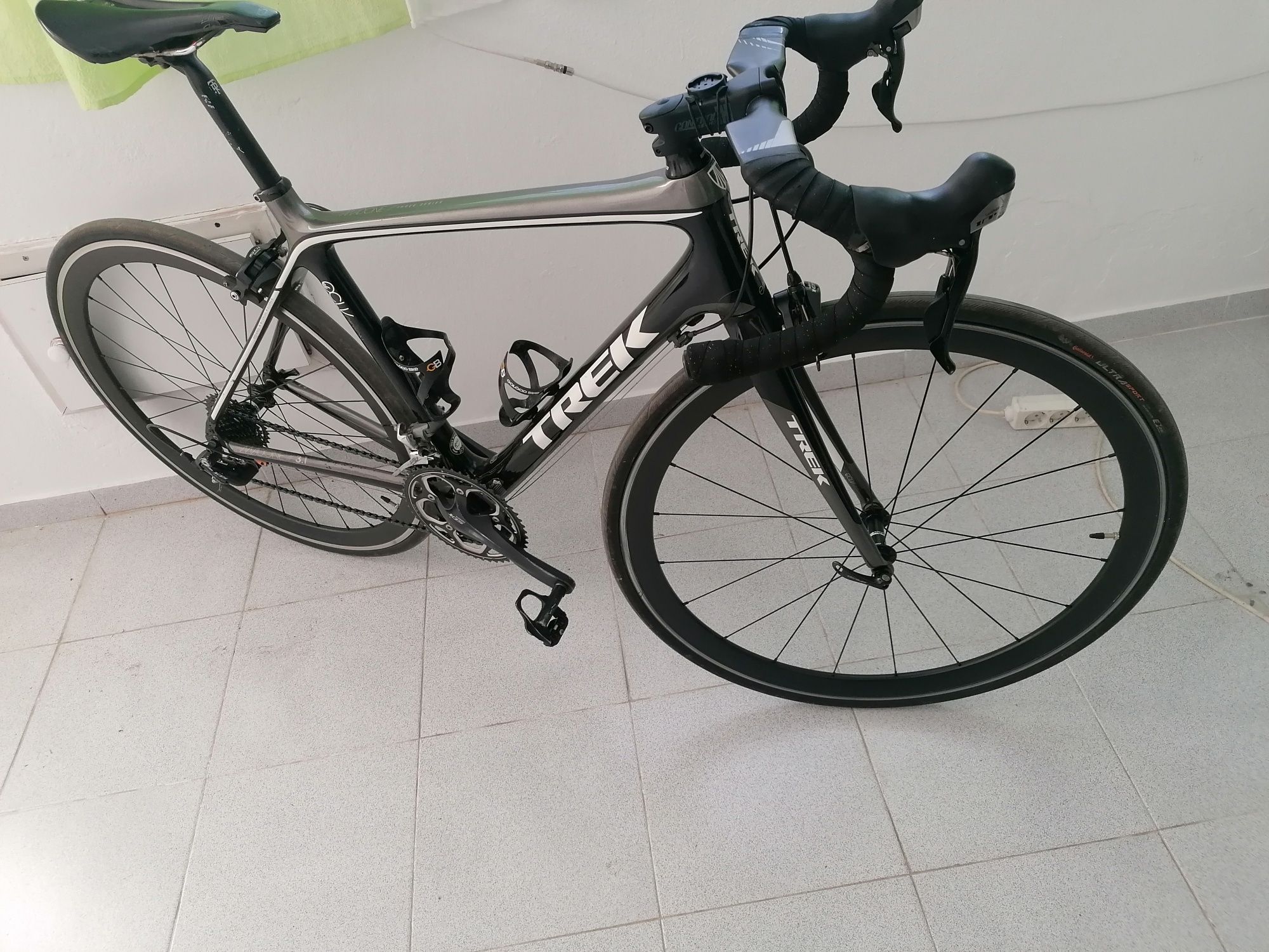 Trek Madone 300 Series