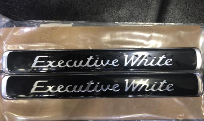 Эмблема Brownstone, Executive, Executive black Toyota Land Cruiser 200