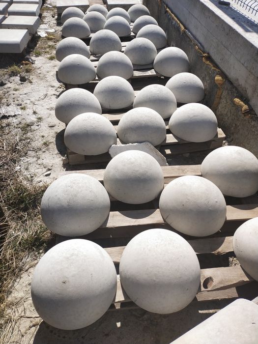 Півсфери, кулі, антипаркувальні бетонні вироби, стопери, обмежувачі