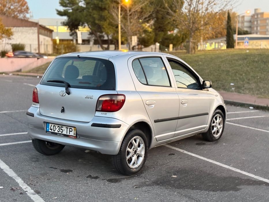 Toyota Yaris 1.0vvt-i 106.000 kms 5 portas
