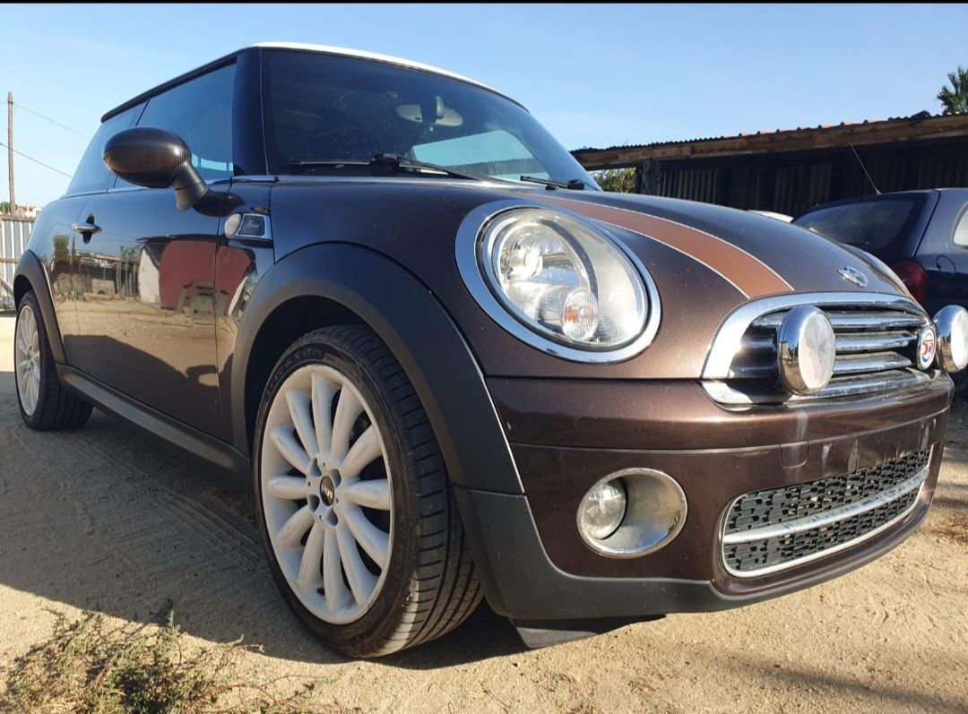 Mini cooper Mayfair 50 anos