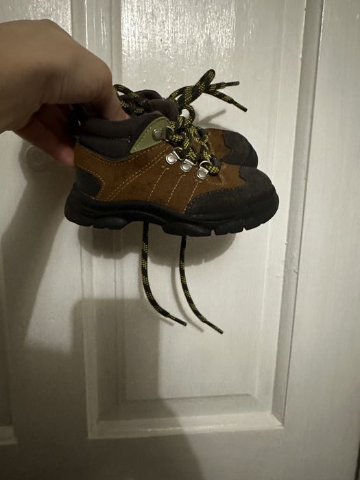 Дитячі ботінки зара