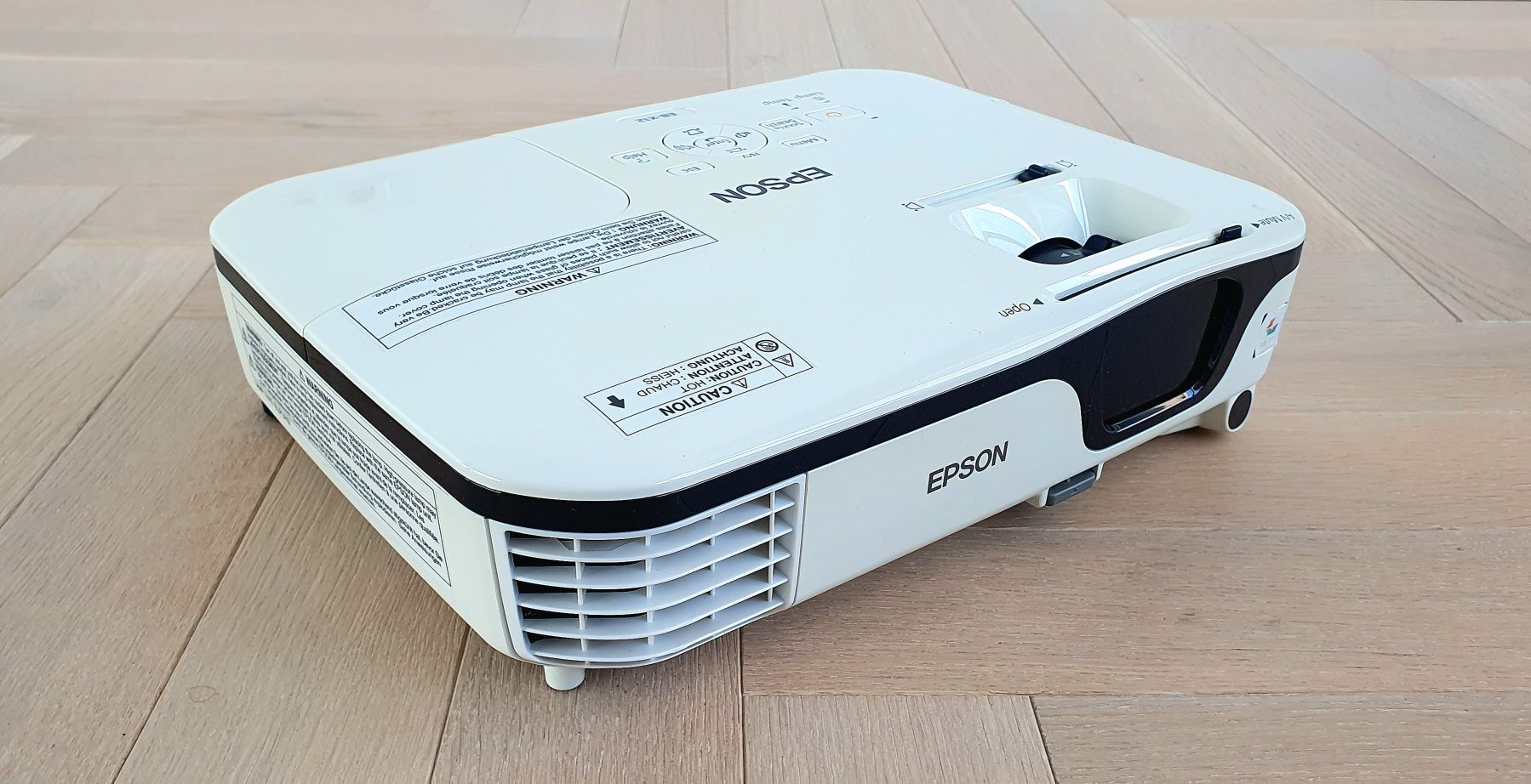 Projektor EPSON EB-X12