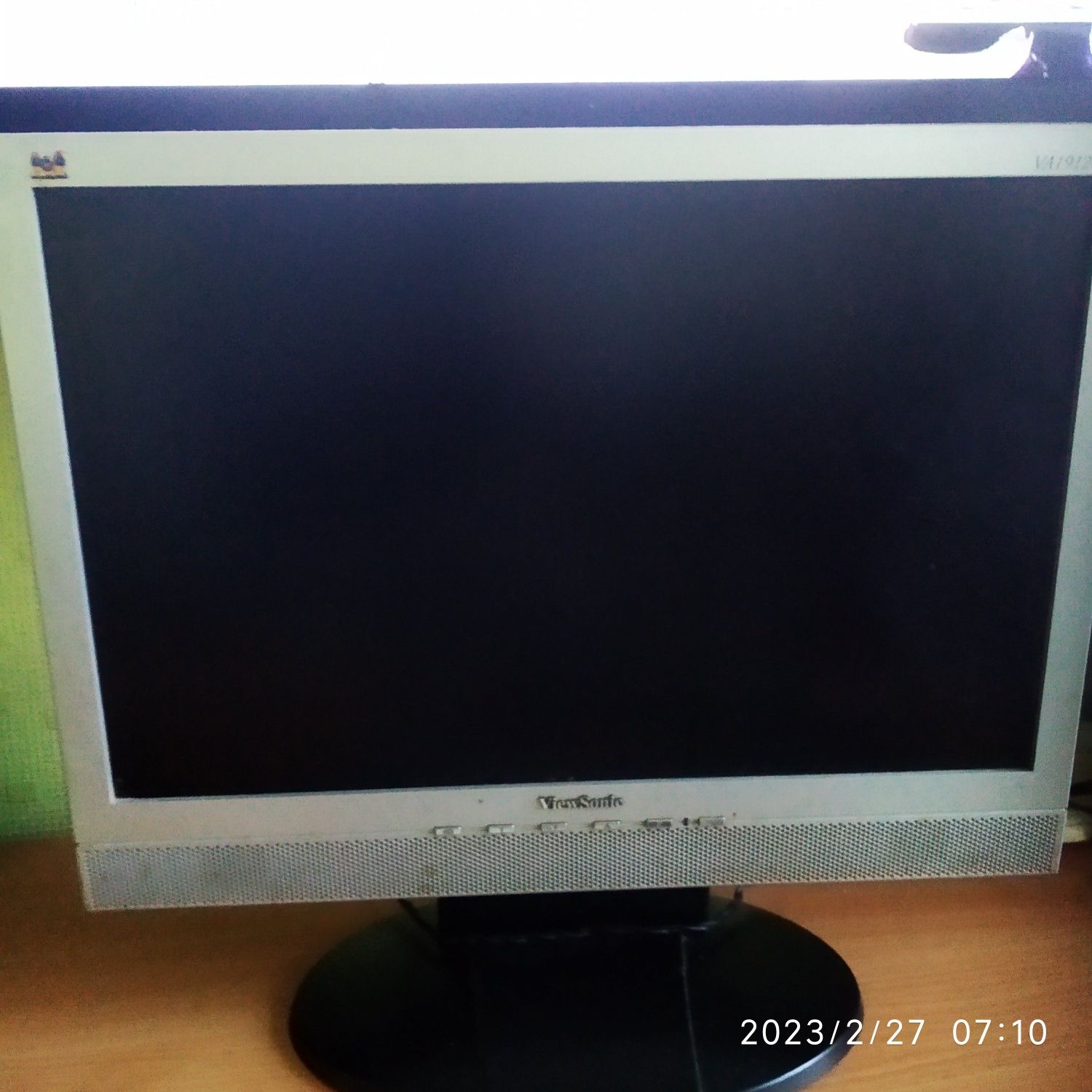 Komputer + monitor