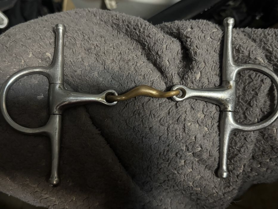 Wędzidło z wąsami 14,5 cm