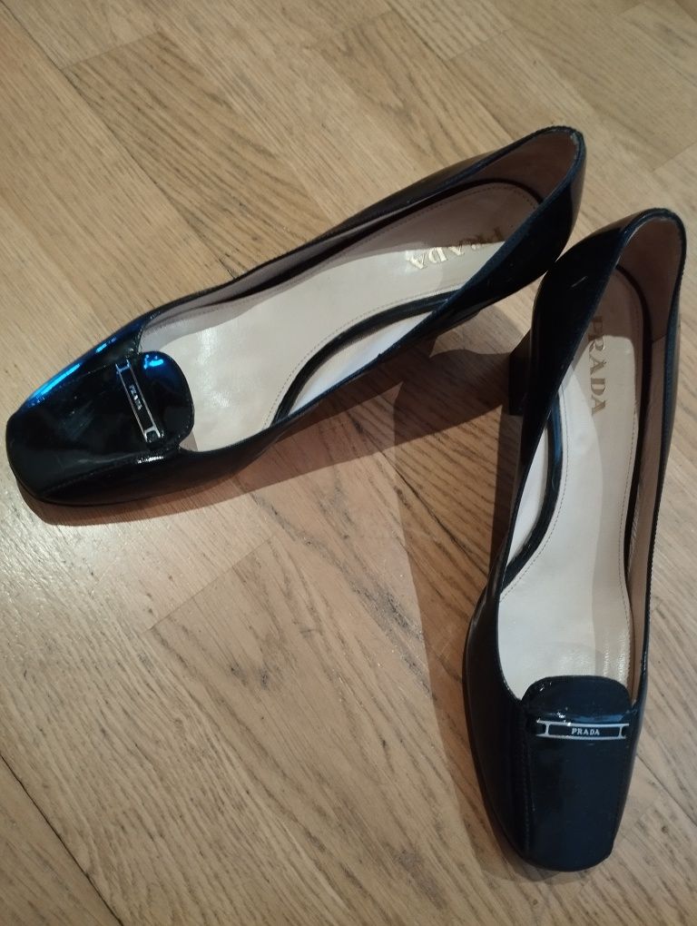 Sapatos vintage Prada