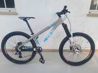 Scott Voltage mountain bike