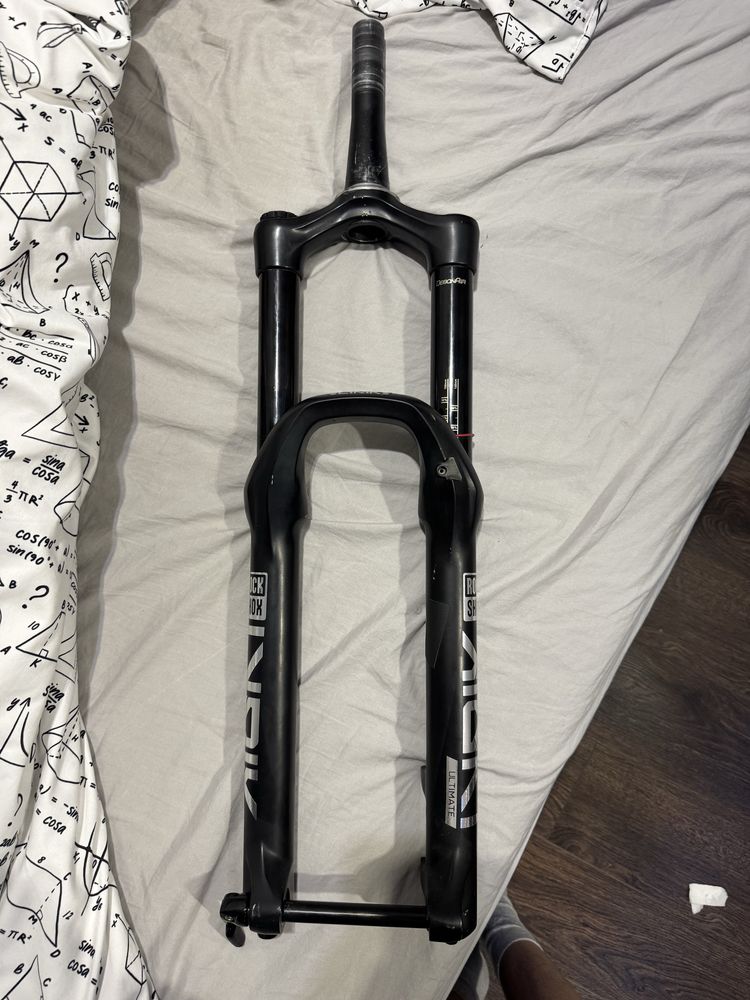 Rock shox lyrik ultimate 2022