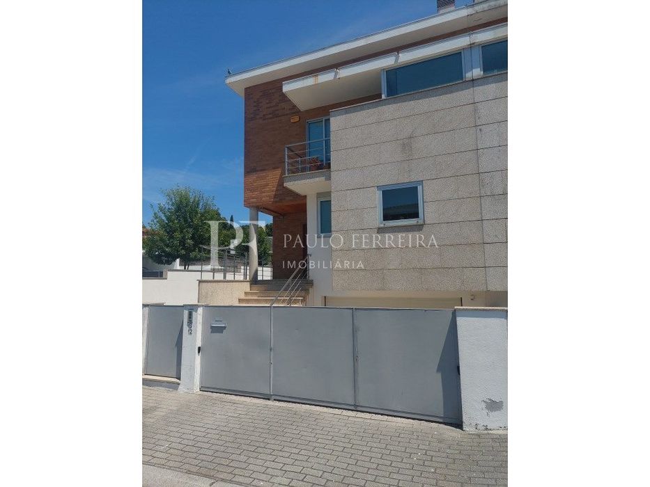 Moradia T3 em Lomar