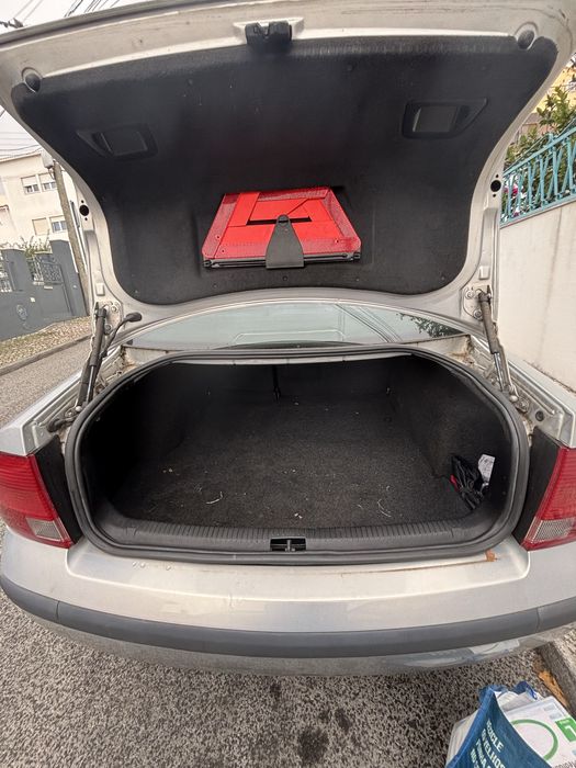 Passat  junta da cabeça com passagem