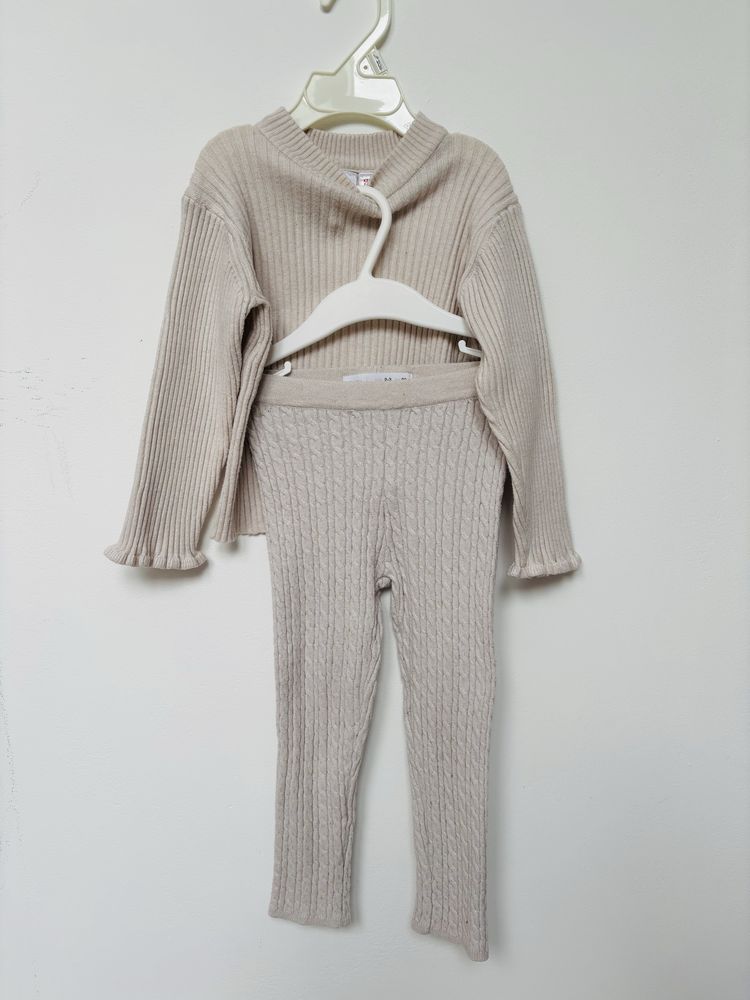 Zara zestaw legginsy i sweter półgolf dzianina prążek 98