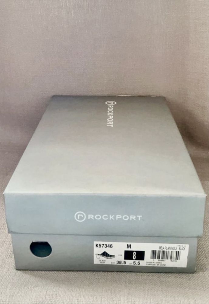 Socas em pele oreta da Rockport