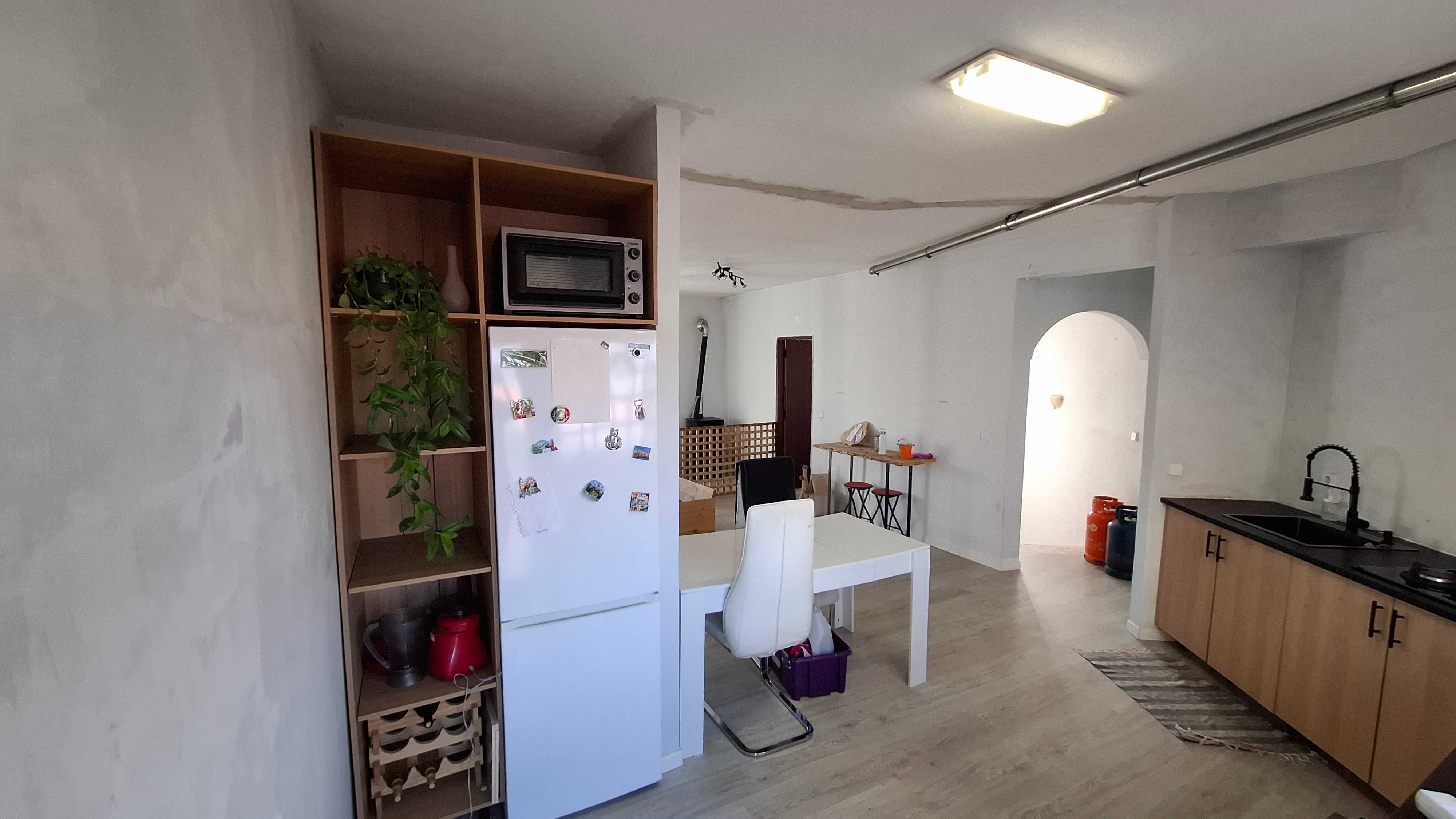 Apartamento T2 convertido em T3 à Venda – Arrifana, Abrantes